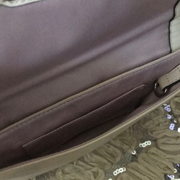 Coach Kristin Wristlet - Picture 4 of 4